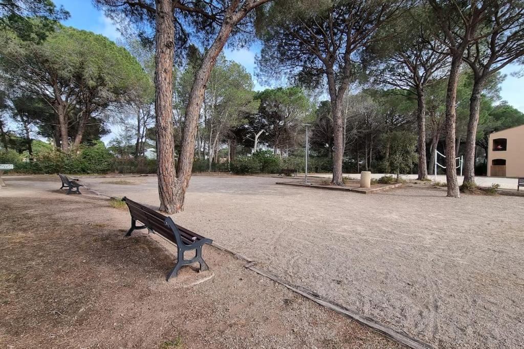 Chez K&d Avec Piscine St Raphael Apartamento